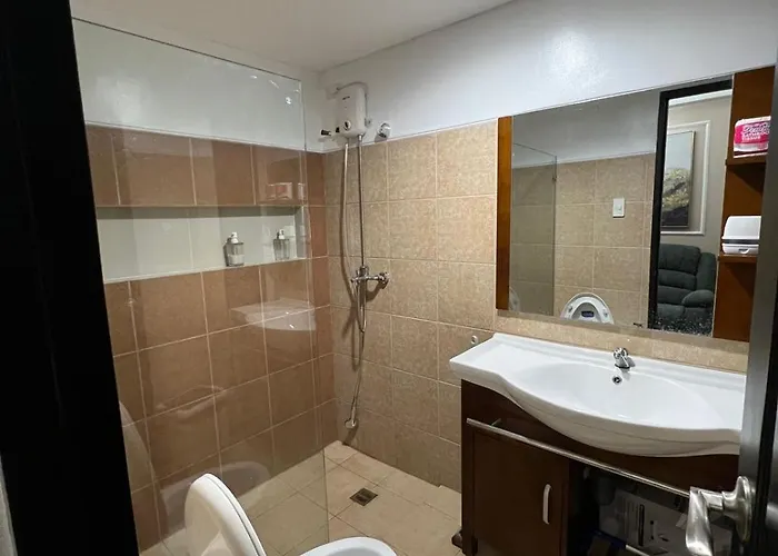 Spacious 1br With Panoramic Views *
